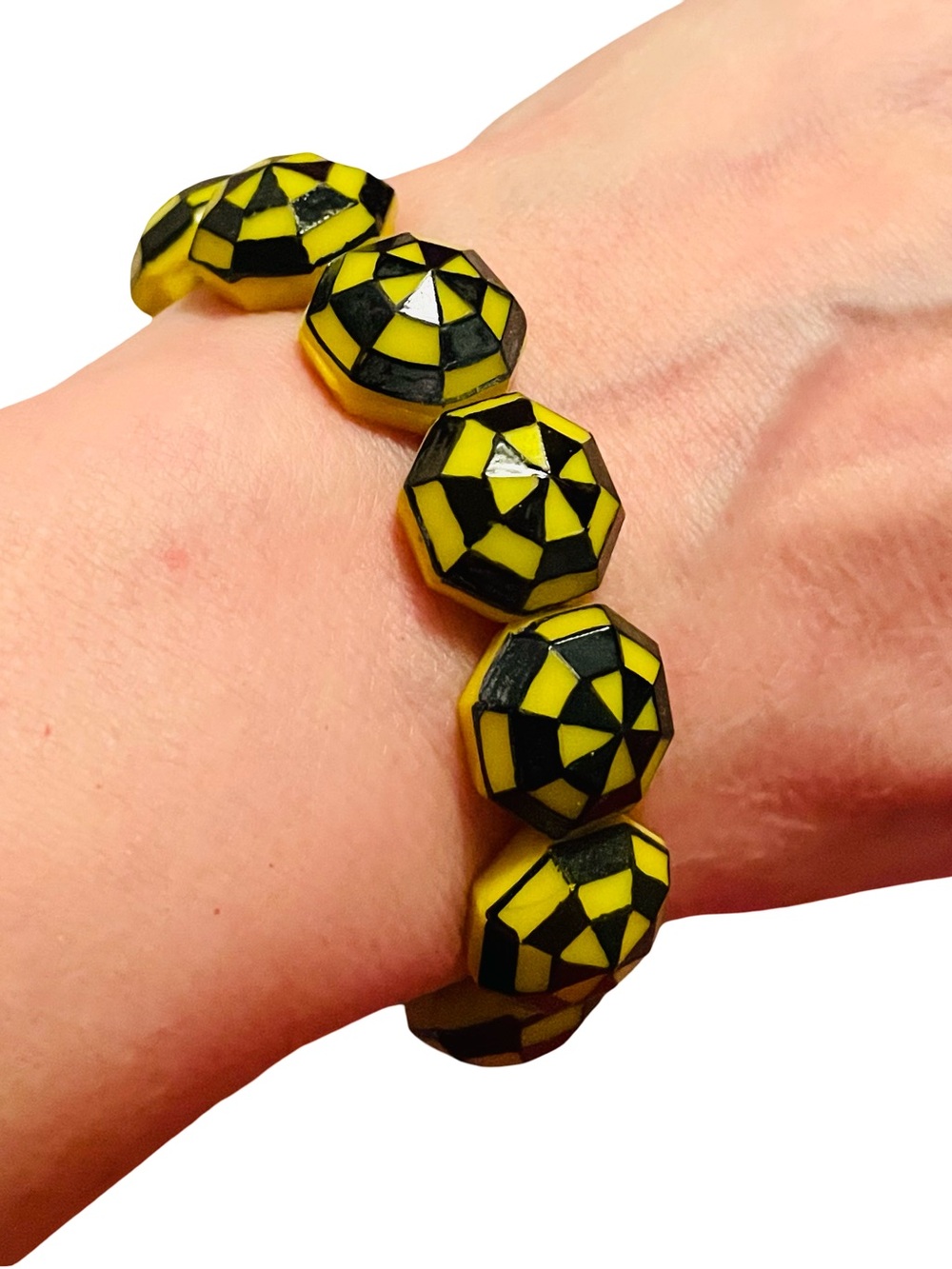 1980s Glass Stretch Bracelet